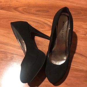Madden girl matte black pumps/ platforms
